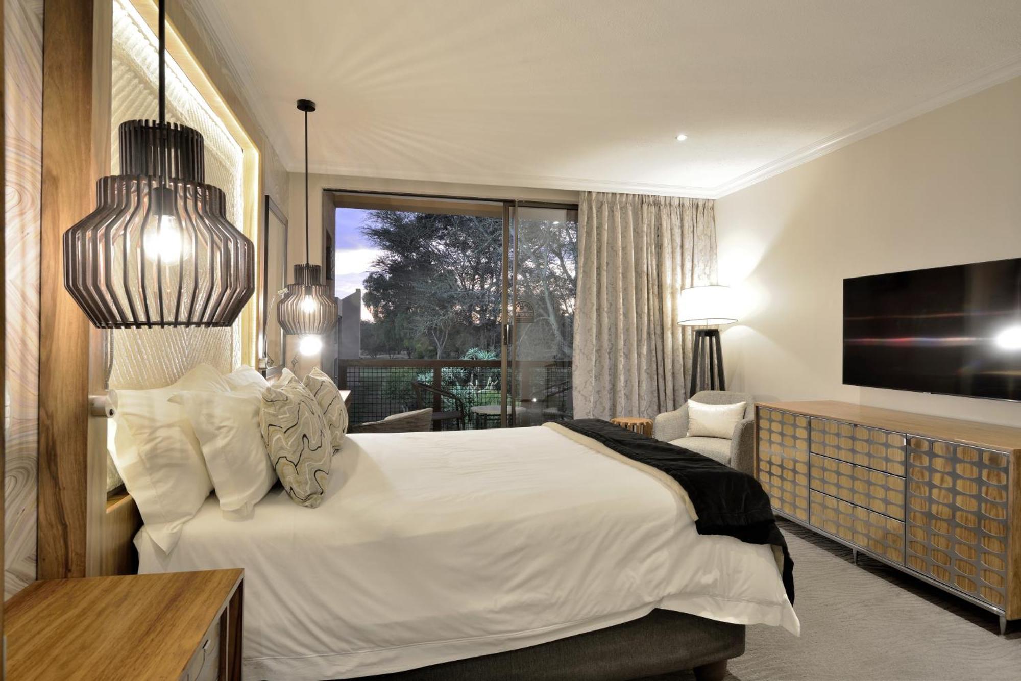 Windhoek Country Club Resort Ngoại thất bức ảnh