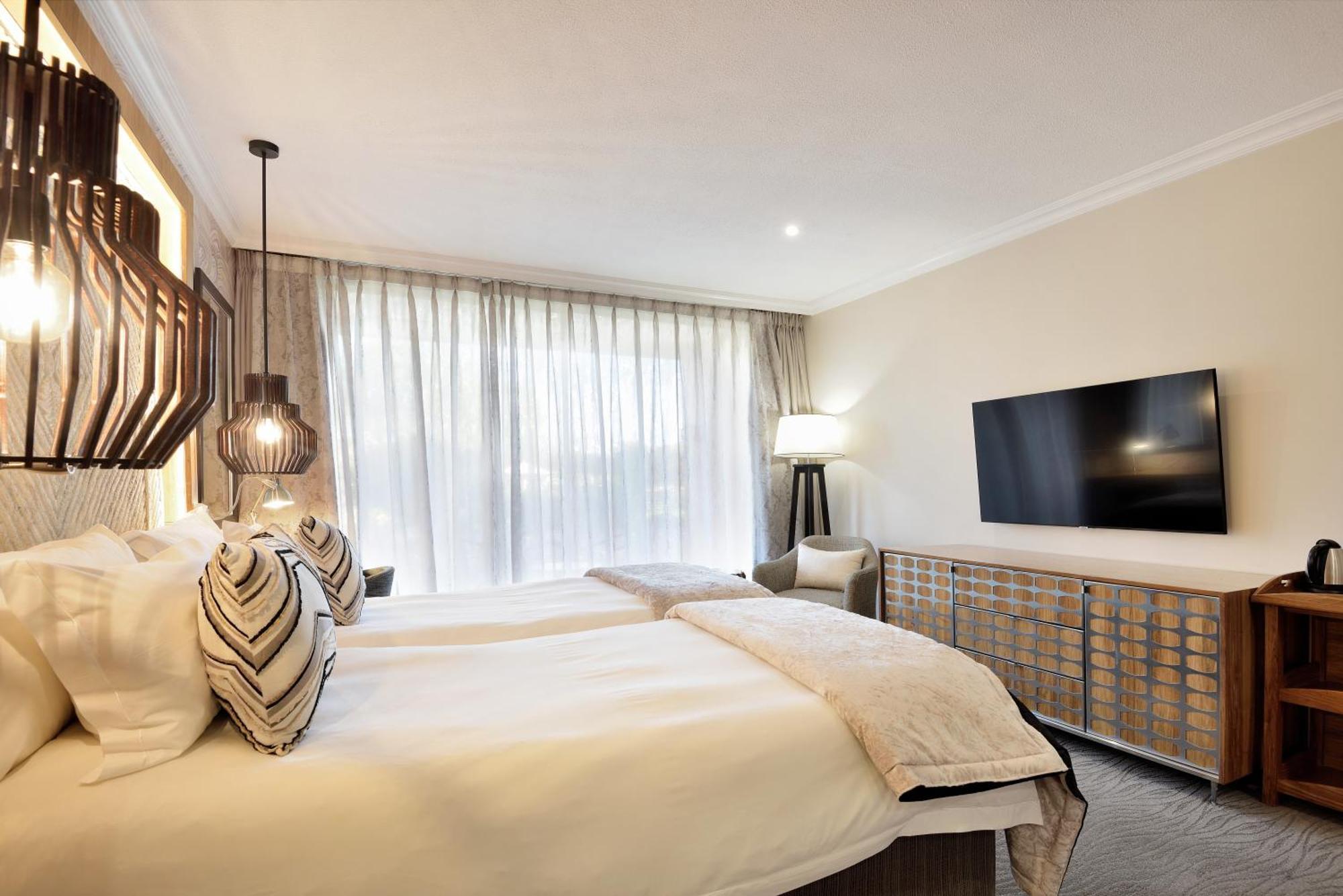 Windhoek Country Club Resort Ngoại thất bức ảnh