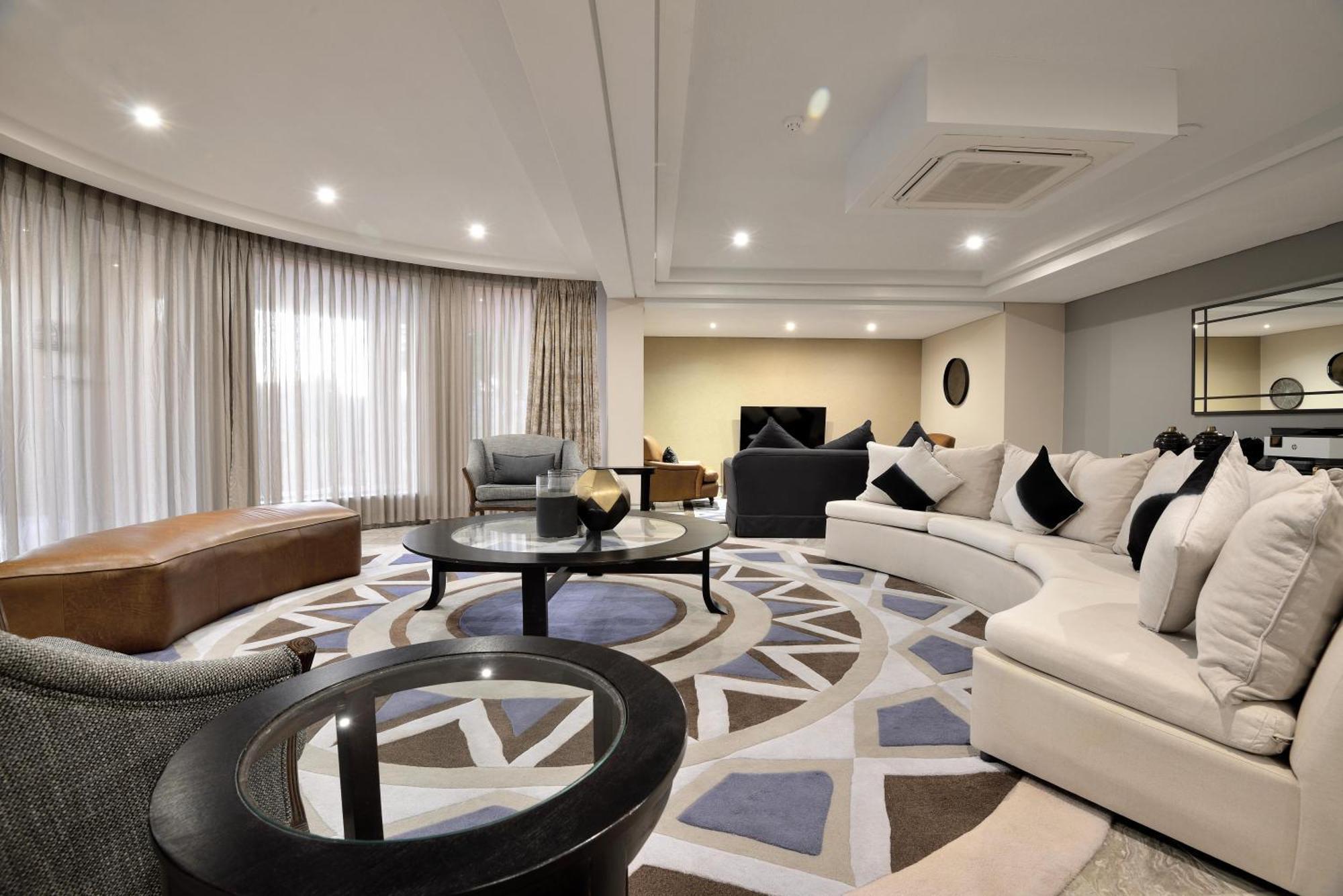 Windhoek Country Club Resort Ngoại thất bức ảnh