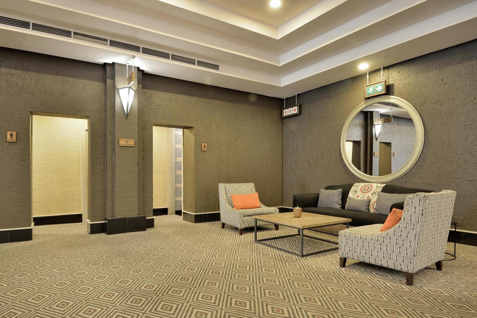 Windhoek Country Club Resort Ngoại thất bức ảnh