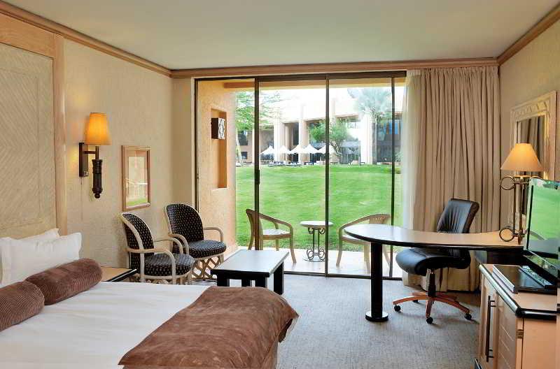 Windhoek Country Club Resort Phòng bức ảnh